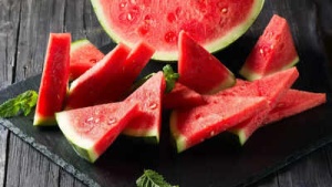 Excessive Watermelon Consumption: Potential Side Effects and Recommended Intake