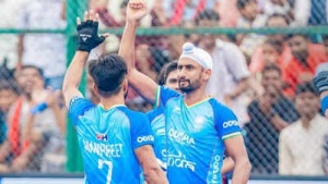 Harmanpreet Singh's Double Propels India to Victory Over Japan in Asia Cup Thriller