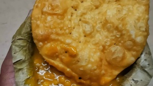 From bedmi to luchi: Exploring the many types of poori across India