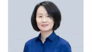 Former NASA Scientist Spearheads China's Semiconductor Surge with GaN Technology
hoặc
From NASA to Nation: How a Rocket Scientist is Fueling China's Semiconductor Ambitions