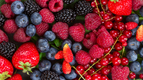 The benefits of berries for health and diabetes management.