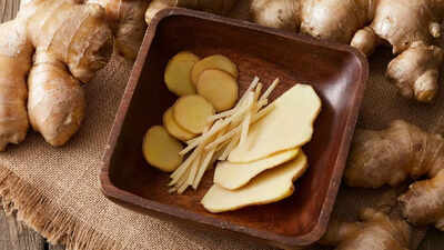 Ginger side effects and risks you should not ignore: Eating too much ginger may cause mouth sores, bleeding risks, nausea and more